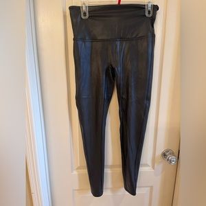 Spanx faux leather look legging. Excellent condition. Worn once.